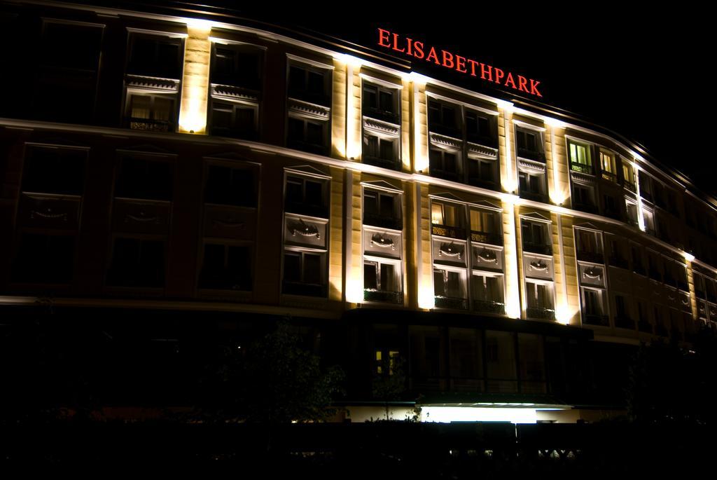Thermal Resort Hotel Elisabethpark Bad Gastein Exterior photo